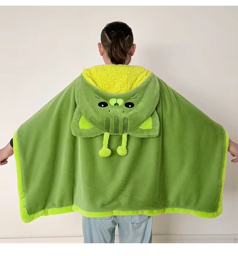 Kreskówkowy, uroczy koc z kapt – Fire Blanket Kitchen recenzja i cena